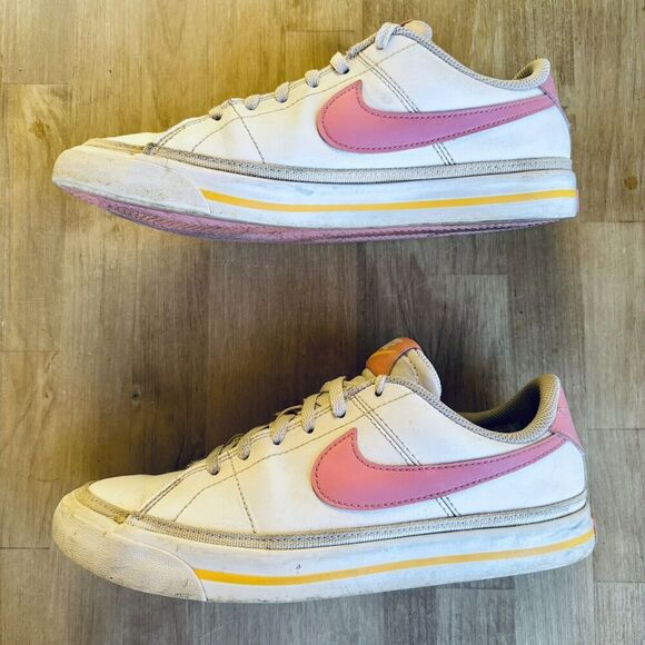 Nike Court Legacy Low White Coral Yellow Chalk DA5380-118 Youth Size 6 Women 8 - Picture 1 of 9
